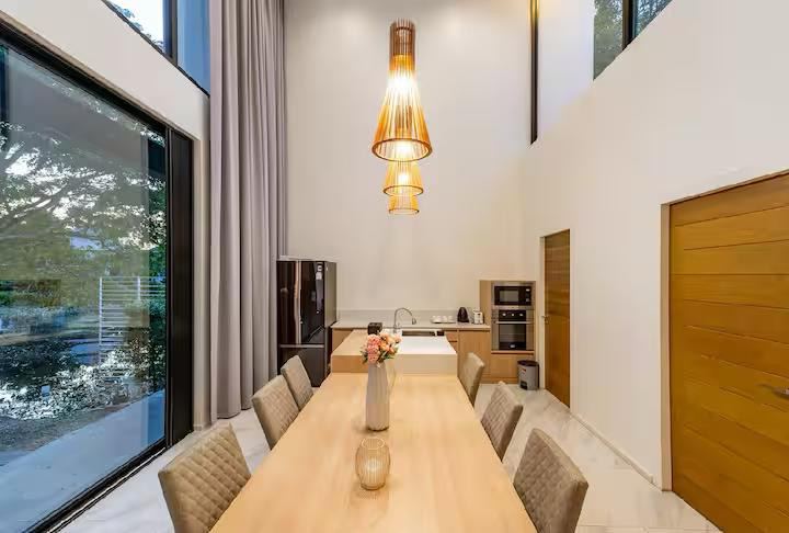 5 Bedroom House for Short‑Term Rent