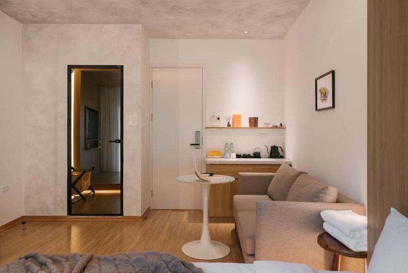 1 Bedroom Apartment Near Hoan Kiem Lake
