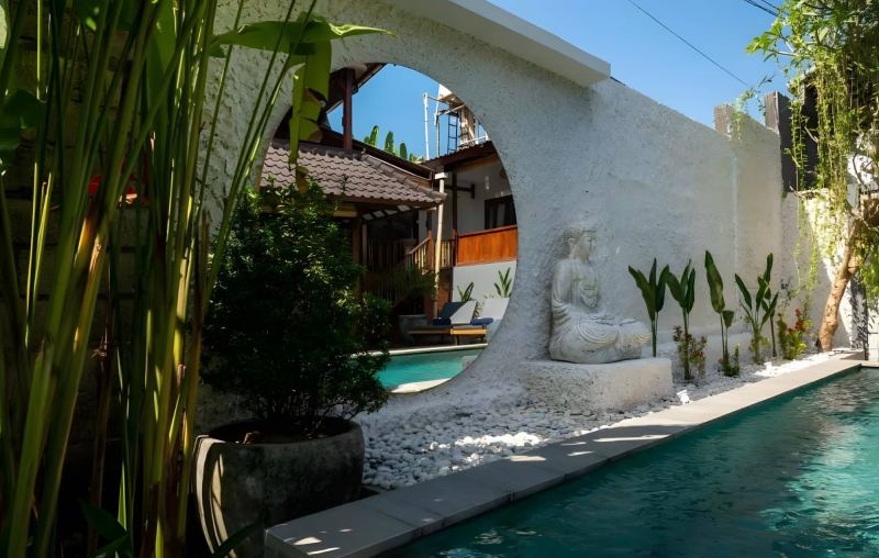2 Bedroom Villa with Private Pool and Garden