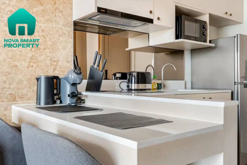 1 Bedroom Apartment with Balcony in Bangtao