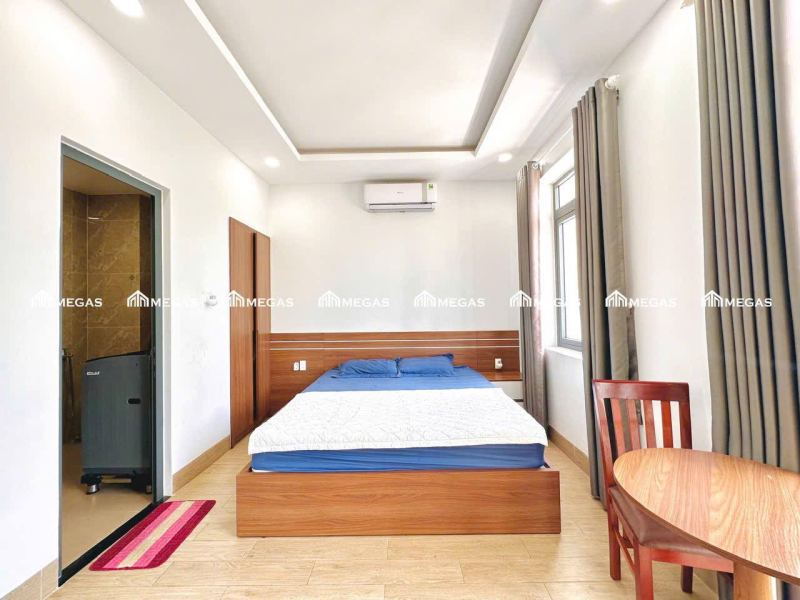 Fully Furnished Apartment with Balcony, Nha Trang