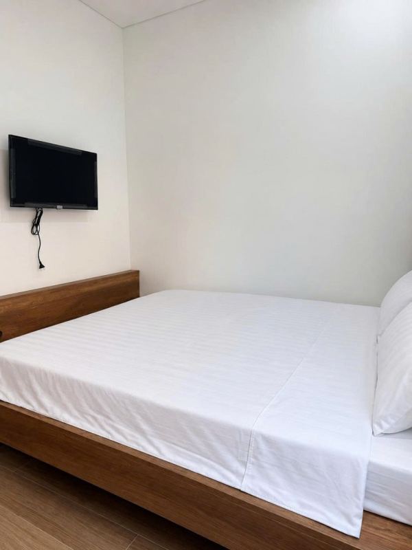 2-bedroom apartment with balcony on An Thuong 20
