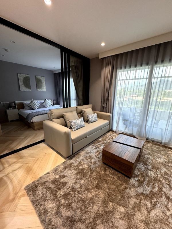 1-bedroom apartment in Bang Tao complex