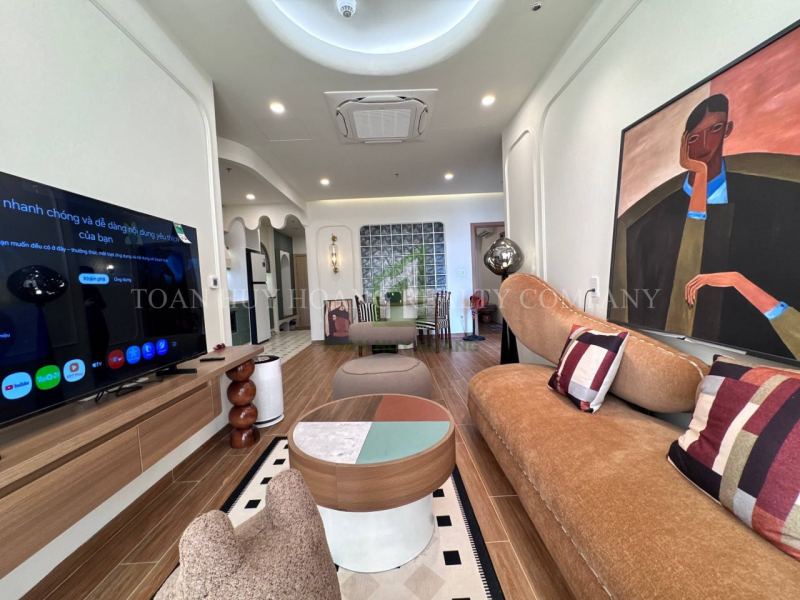 2BR Sun Ponte Apartment with Bridge View