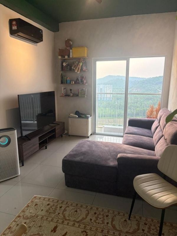 Трехкомнатные апартаменты в Contessa Condominium