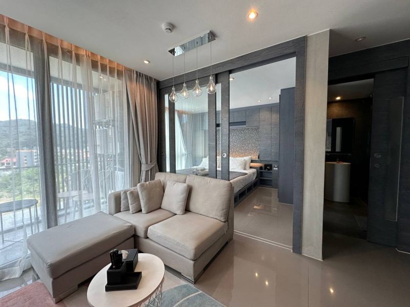 Apartment in Kamala, 8th floor