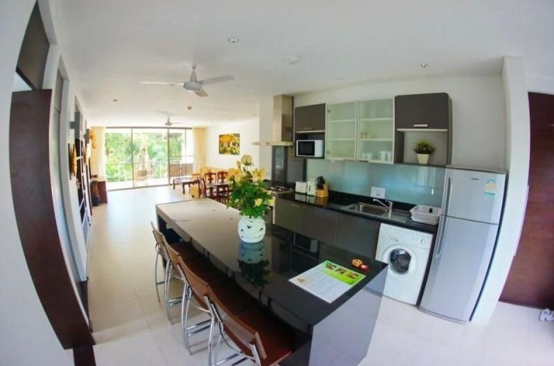 2-bedroom luxury apartment near Bang Tao beach