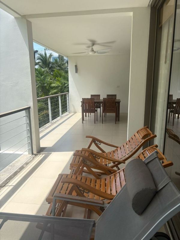2-bedroom luxury apartment near Bang Tao beach